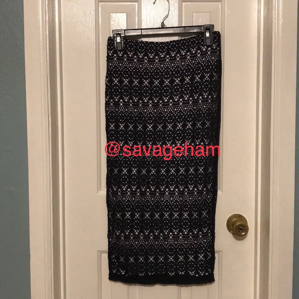 Bisou Bisou Lasercut Midi Pencil Skirt